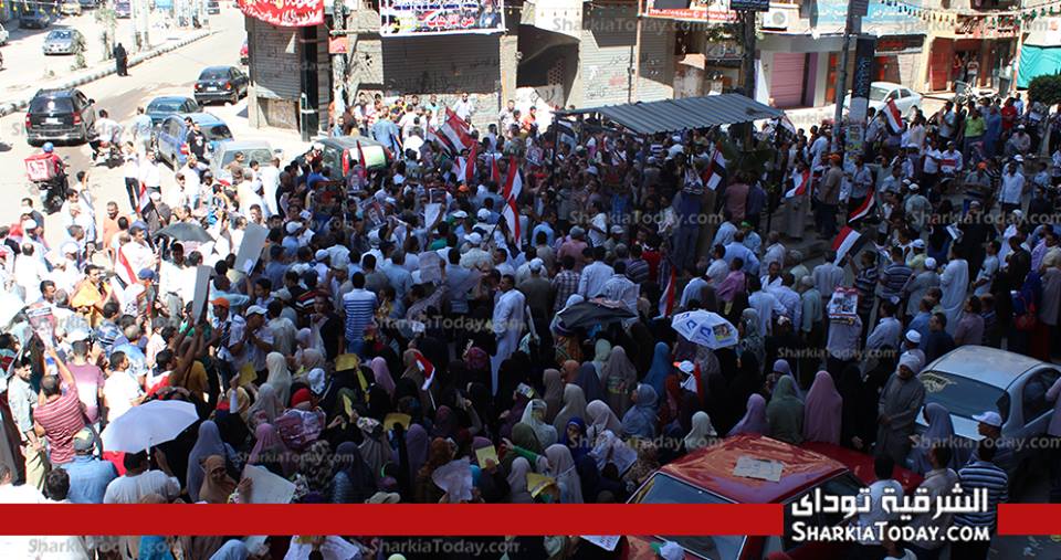 بالفيديو والصور : مسيرات لمؤيدي المعزول بالزقازيق 3 اخوان