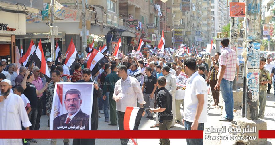 بالفيديو والصور : مسيرات لمؤيدي المعزول بالزقازيق 1 حاشده1