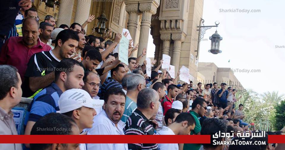بالصور..مسيرات تندد بحكم العسكر بالزقازيق 1 3