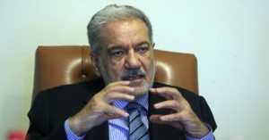 السلمى يطالب بخطة عاجلة لاستغلال مقار "الوطنى والحرية والعدالة" 1 الدكتور على السلمى