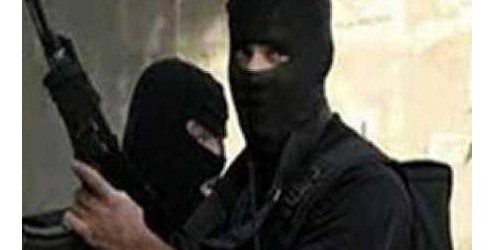 مجهولون يسرقون سيارة سائق بالإكراه بطريق المسلمية بالشرقية 1 مجهولون1-500x250