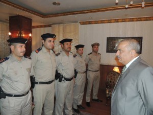 بالصور .. مدير أمن الشرقية يكرم الضباط والافراد لجهودهم فى إعادة الانضباط 1 6