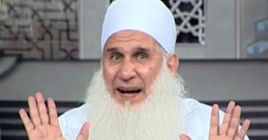 الشيخ محمد حسين يعقوب يصل القاهرة بعد أداء مناسك الحج 1 محمد حسين يعقوب