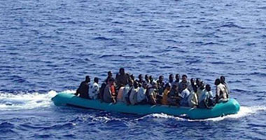ناجون من مركب الهجرة غير الشرعية: زيادة الحمولة سبب الغرق 1 مركب