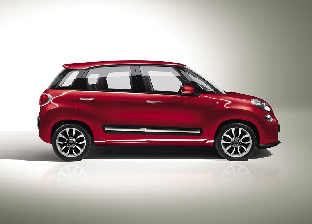 فيات تطلق سيارتها 500L بمحرك غاز طبيعي 1 1