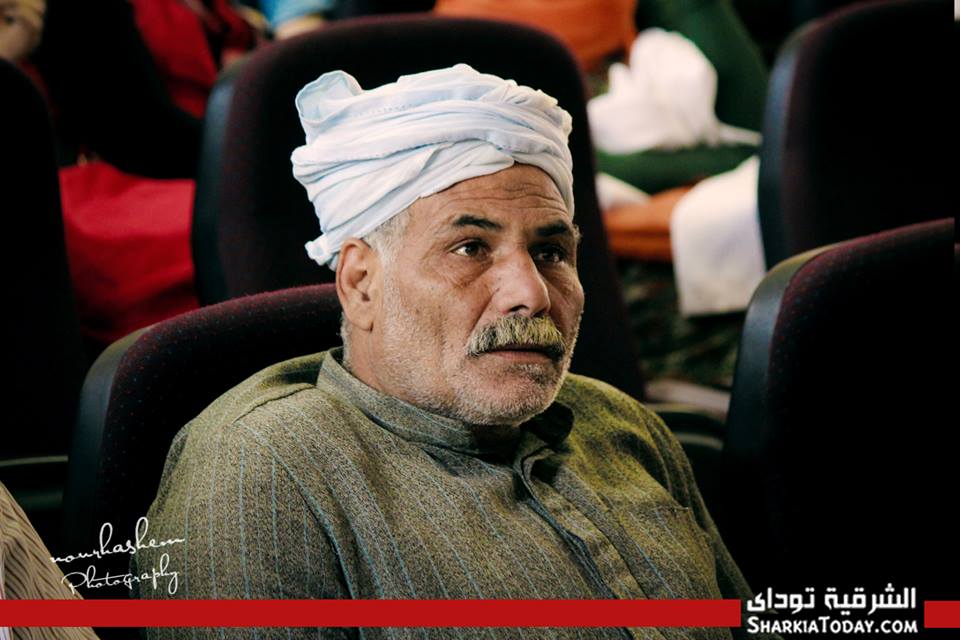 بالصور : " طب بيطري " جامعة الزقازيق تكرم العمال وتشيد بدورهم في بناء المجتمع 7 7