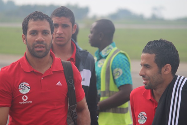 ننشر أول صور لوصول بعثة "الفراعنة" إلى كوماسى 3 Egypt-players1