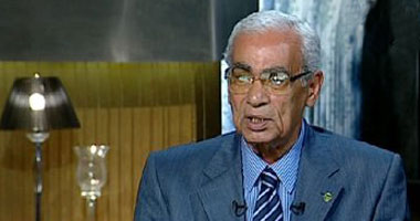 اللواء أحمد رجائى عطية الخبير العسكرى