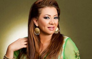 ضبط الفنانة انتصار بصحبتها كويتيان في حالة سكر أثناء حظر التجوال 1 ضبط الفنانة انتصار بصحبتها كويتيان في حالة سكر أثناء حظر التجوال
