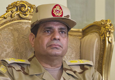 في تسجيل منسوب لـ«السيسي»: «الدولة تلقت ضربة شديدة بعد 25 يناير.. والجيش أدى دور الأخ الأكبر» 1 Abdel-Fattah-al-Sisi-1612.