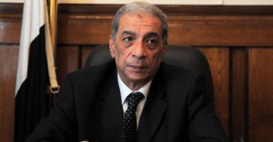 النائب العام: مد تجميد أموال "مبارك" بسويسرا نتيجة للتعاون القضائى 1 النائب العام