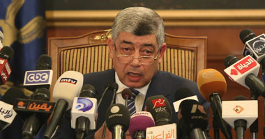 وزير الداخلية: الإرهاب يأتى فى إطار سعى الإخوان لتعطيل الاستفتاء 1 S1120132315563