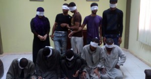 إحالة 32 حرقوا سيارتى شرطة لتهريب