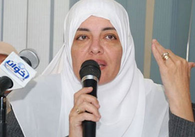 القبض على نجل عزة الجرف في أكتوبر بتهمة قطع الطريق 1 البرلمانية السابقة عزة الجرف