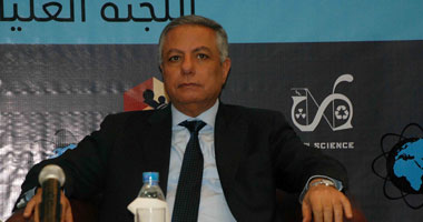 الدكتور محمود أبو النصر وزير التربية والتعليم