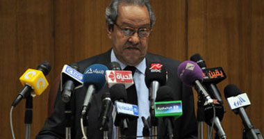 وزير الصناعة: بدء تنفيذ قوافل لتشغيل الشباب بمختلف محافظات مصر 1 وزير الصناعة