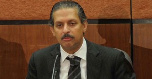 الحكومة: وقف قرار وزير الرياضة لتحقيق مصلحة الوطن أولا 1 وقف قرار وزير الرياضة لتحقيق مصلحة الوطن أولا