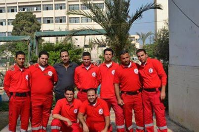 رفع درجات الاستعداد القصوي داخل "الهلال الاحمر" بالشرقية تزامناً مع احتفالات يوم الميلاد المجيد 1 1528737_10152168992544493_974239141_n