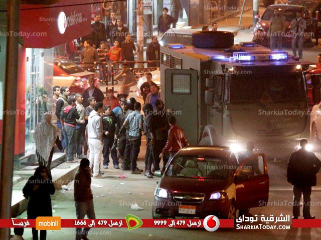 قوات الأمن تطلق الغاز المسيل للدموع لتفريق "أولتراس ثورجي " بالزقازيق وتلقي القبض علي 4 منهم 1 1536442_10151846834231752_596935864_n