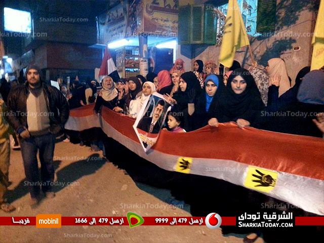 بالصور .. مسيرة لمؤيدي المعزول بالقرين 1 1