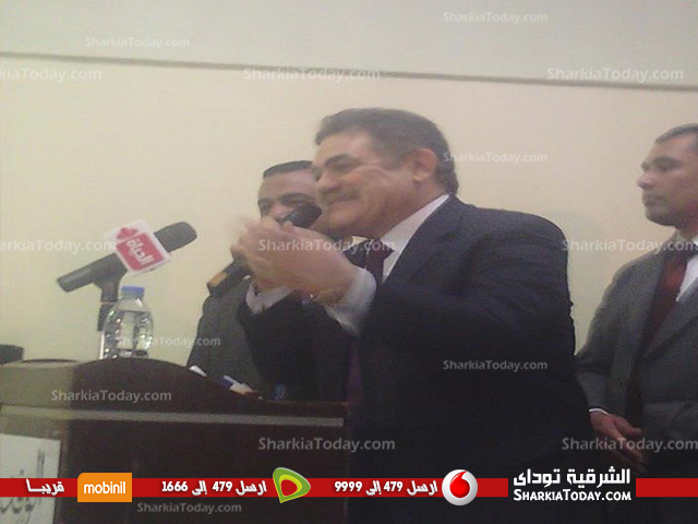 بالصور :الوفد يعقد ندوة للتعريف بالدستور في بلبيس بحضور " البدوي " 2 بدوي2