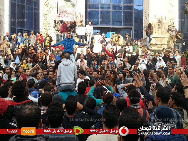 مسيرة تنطلق من أمام نقابة الصحفيين للمطالبة بالافراج عن المعتقلين في ذكري ثورة يناير 1 ثورة
