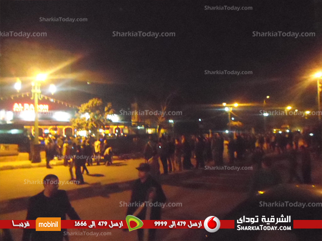 بالصور : حقيبة ملابس تثير الذعر بين المواطنين في الزقازيق 4 مفرقعات