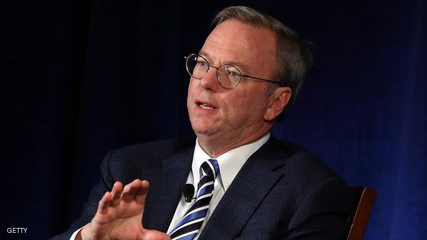 جوجل تكافئ رئيسها بـ100 مليون دولار 1 Google's Executive Chairman Eric Schmidt Speaks At San Francisco's Commonwealth Club