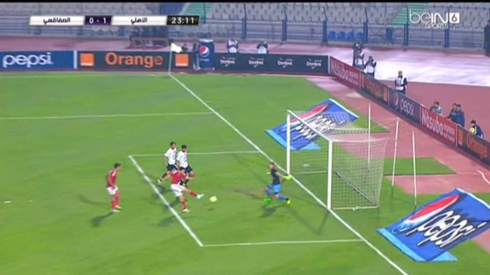 الأهلي يتقدم بهدف جدو أمام الصفاقسى التونسى في الشوط الأول بالسوبر الافريقي 2 1609686_10151912701836752_513424739_n