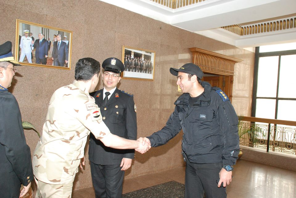المتحدث العسكري: رجال الشرطة حماة أمن مصر وحراس الجبهة الداخلية للوطن 6 1901532_439394239524897_964216728_n