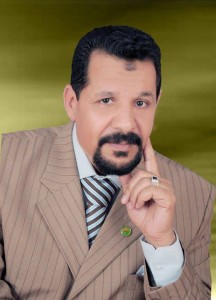 اعتصام اعضاء نقابة المناجم والمحاجر بالشرقية 1 1957441_595561743861294_1717809030_n