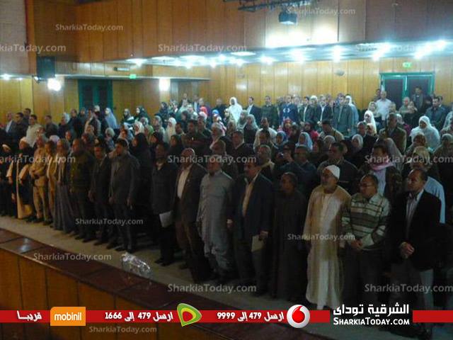بالصور : فاعليات مؤتمر بعنوان "قرية بلا أمية "بقصر ثقافة الزقازيق 2 1964960_596048370487203_666388791_n