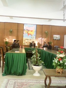 ندوة حول العلاقات المصرية العمانية ينظمها معهد الدراسات والبحوث الآسيوية بجامعة الزقازيق يوم 24 فبراير 1 DSC_0000452