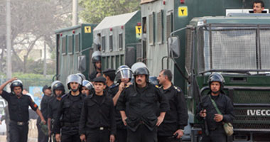 استنفار أمنى بعد استهداف ضابط بالأمن الوطنى بميدان القومية بالزقازيق 1 S220147142714