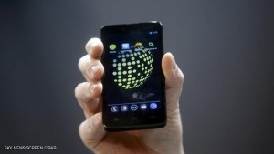 "بلاك فون".. يحمي خصوصية المستخدمين 1 The Blackphone, an Android software-based mobile which encrypts texts, voice calls and video chats, is displayed after being launched during the Mobile World Congress in Barcelona