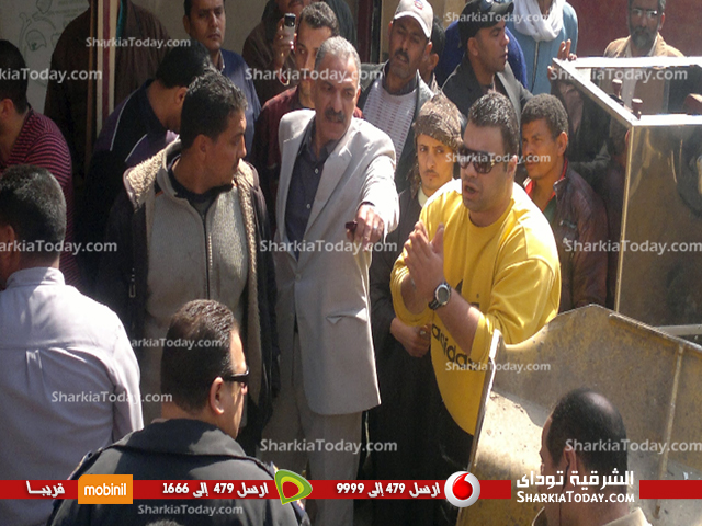 بالصور..حملة مكبرة لإزالة التعديات على الأراضى بالزقازيق 1 حملة مكبرة لإزالة التعديات على الأراضى بالزقازيق (3)