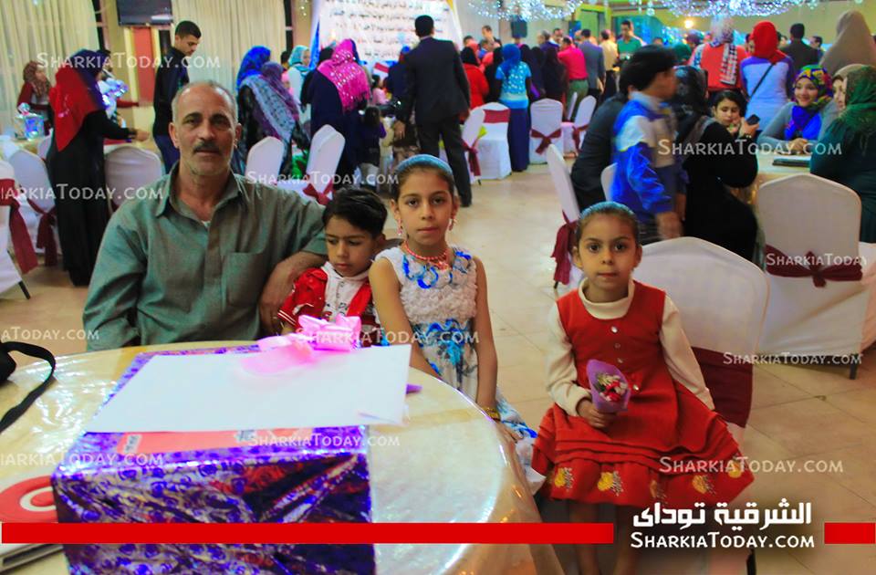 أسرة شهيد الواجب الوطني تشتكى من عدم تنفيذ وعود محافظ الشرقية 1 1