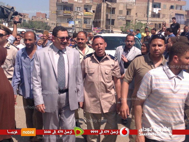 بالصور : جولة وزير الري لتفقد حالة المصارف والترع بالشرقية 2 وزير الموارد