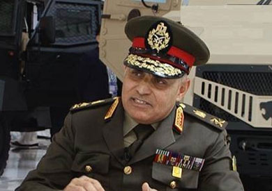 وزير الدفاع ورئيس الأركان يتفقدان العملية الانتخابية بعدد من اللجان 1 الفريق صدقي صبحي