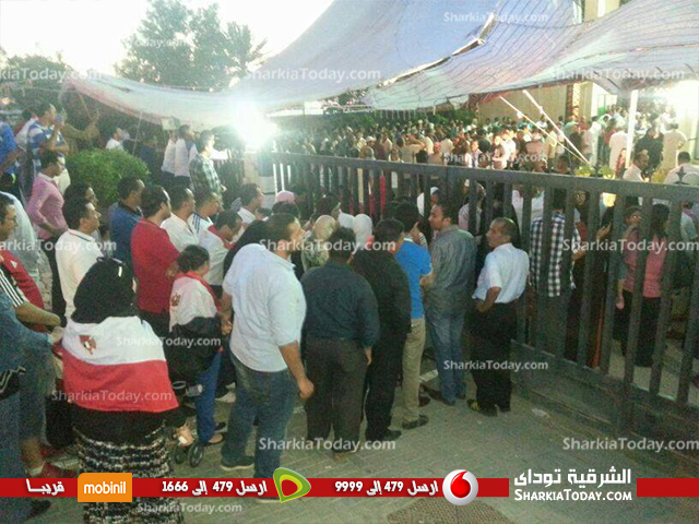 ألبوم صور " الشراقوة " المغتربين اثناء مشاركتهم بالانتخابات الرئاسية 2014 48 10364011_255998417917618_6690683112502017368_n