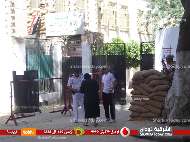 بالصور :اقبال ضعيف على مدرستى ناصر الابتدائية والثانوية الفندقية بالزقازيق فى ثانى ايام الانتخابات 1 2