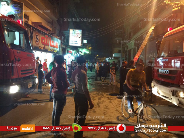بالصور : نشوب حريق في احدي المباني بميدان القومية في الزقازيق والحمايه المدنية تتدخل للسيطرة عليه 3 حريق33