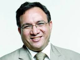 عمار علي حسن1