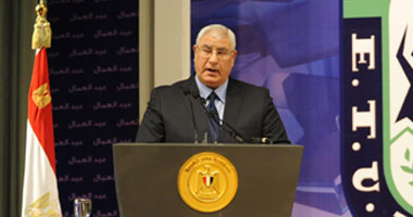 نادى قضاة مصر: تكريم عدلى منصور لقبول الرئاسة فى ظروف صعبة خلال أيام 1 عدلي منصور في الخطبه