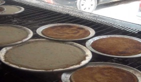 بالفيديو.. «الكنافة على الفحم».. أحدث أنواع حلويات رمضان 2014 1 كنافه