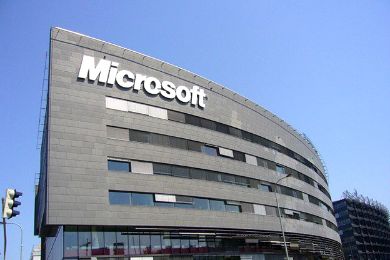 «مايكروسوفت» تتوقف عن دعم «ويندوز 7» يناير 2015 1 مايكروسوفت-z