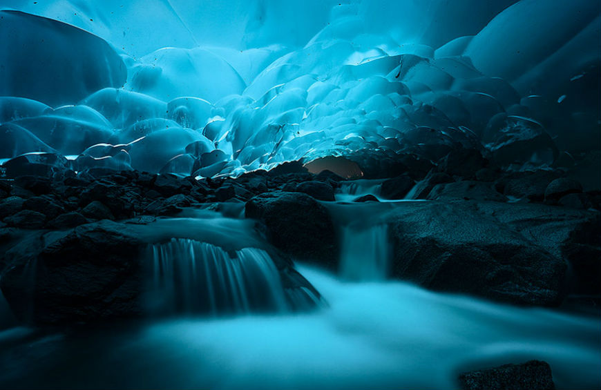 6-Mendenhall-Ice-Caves-Alaska