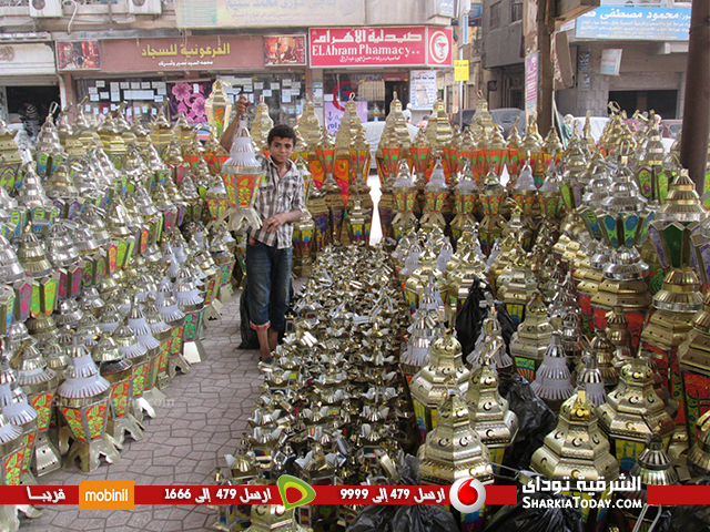 بالصور : شوارع الزقازيق تتزين بالفوانيس استعداداً لقدوم شهر رمضان 3 رمضان3