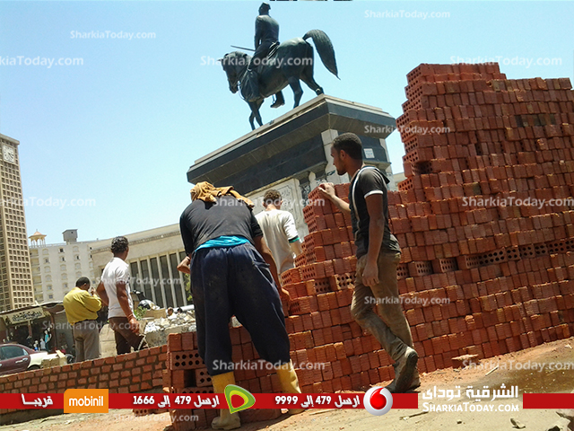 بالصور : استمرار أعمال تطوير ميدان عرابى بالزقازيق 2 عرابي