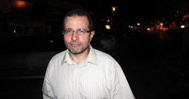 بالفيديو.. أول ظهور لهشام قنديل يؤدى صلاة الفجر بعد براءته 1 72014165481